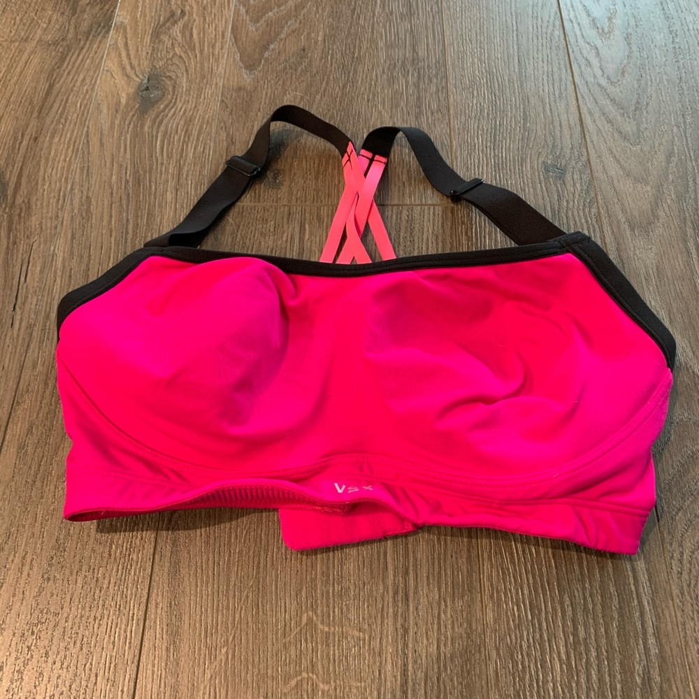 Victoria Sport Bra-32DD